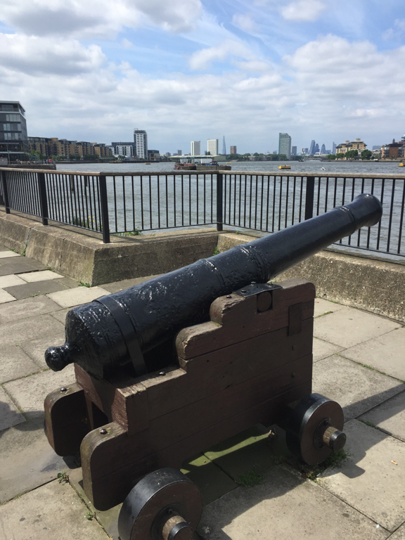 cannon with London behind